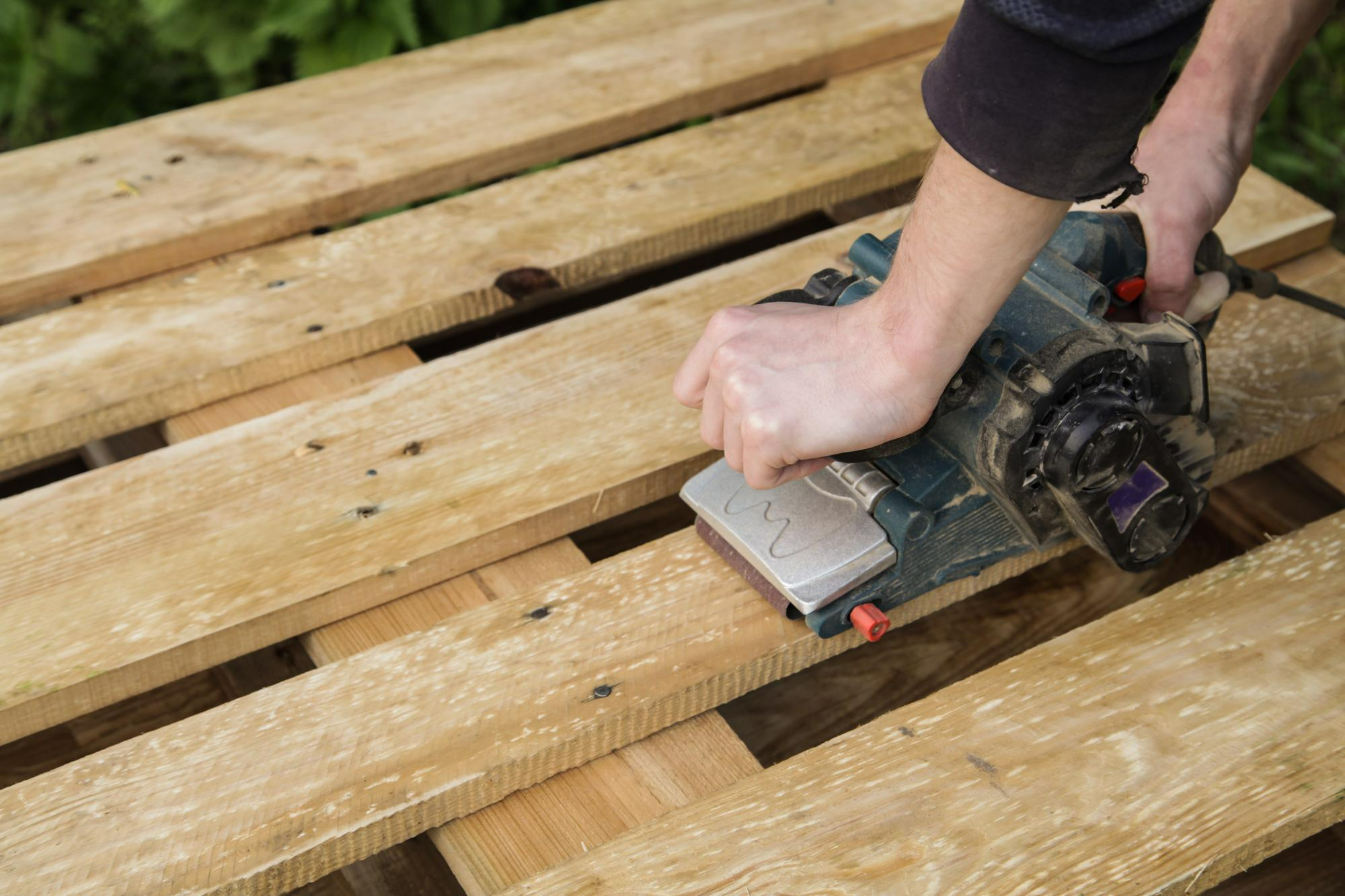 Why choose deck repair and installation service?
